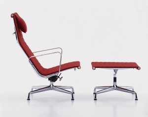 Vitra aluminium chair EA124 Charles & Ray Eames 1958