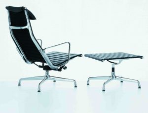 Vitra Aluminiun Chair EA124 Charles & Ray Eames 1958